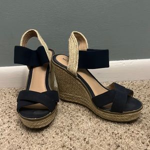 Size 6.5, 4 inch wedge sandal